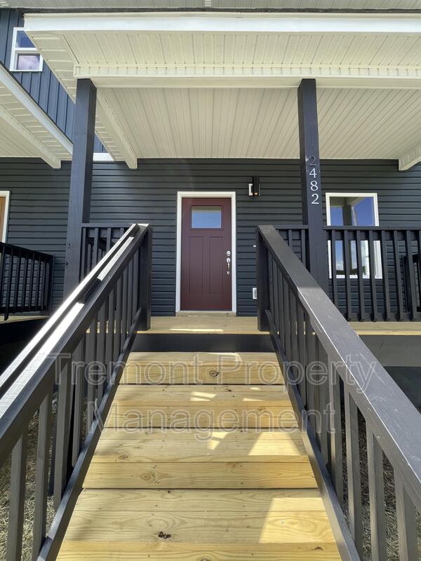 Chattanooga House: 2482 East 21st Street