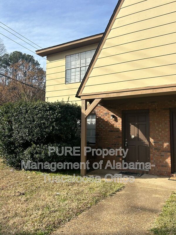 Tuscaloosa House: 1926 48th St E