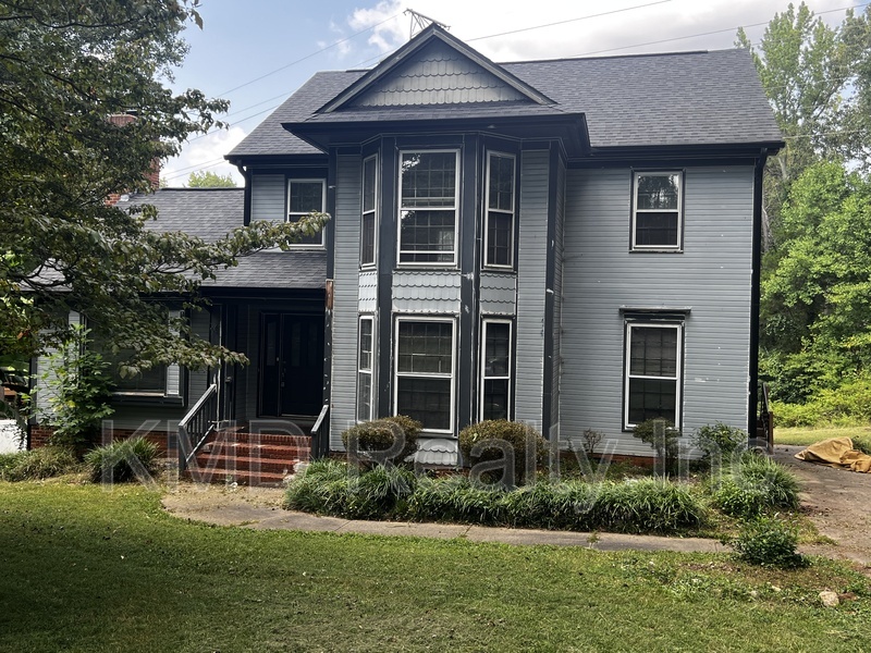 Request a Viewing for 14301 Hackamore Drive Tenant Turner