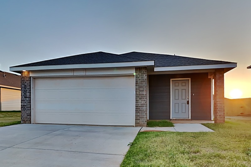 Piedmont House: 14229 Still Stream Way