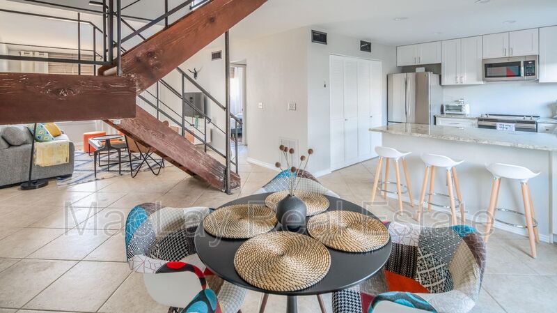 Scottsdale Townhome: 6921 E Osborn RD