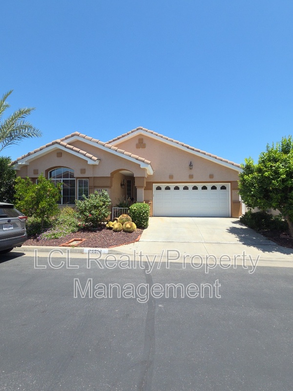 Menifee House: 26858 China Dr