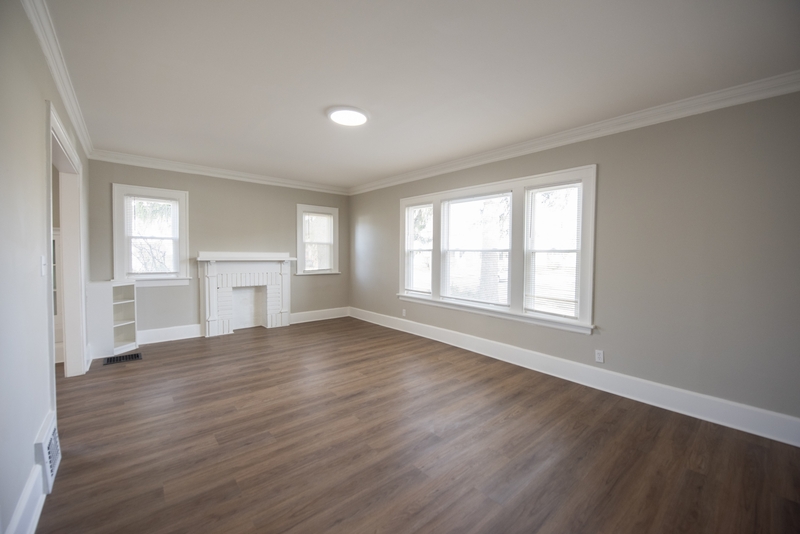 Lakewood Condo: 2112 Lincoln Avenue