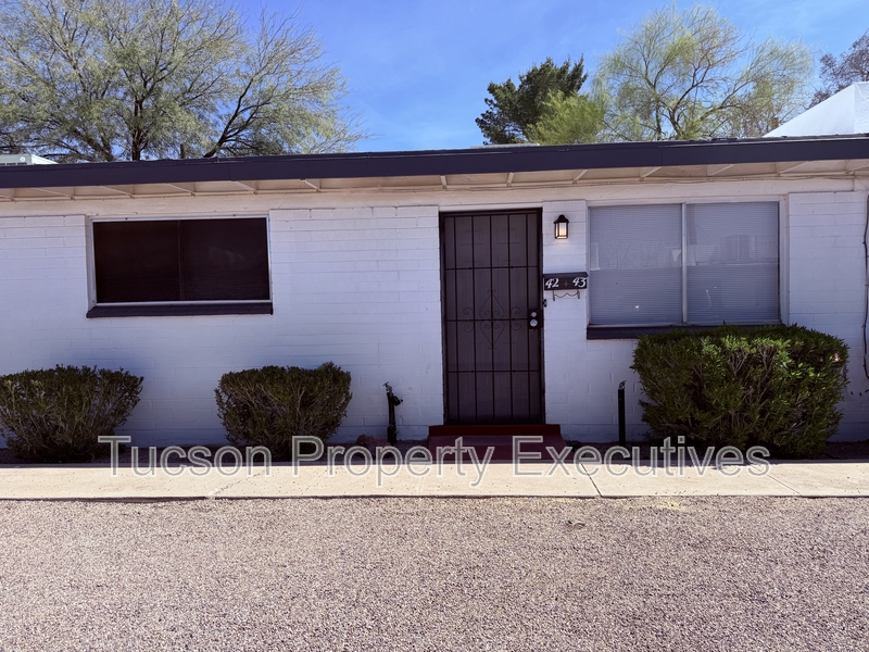Tucson Condo: 4243 E. Lee Street