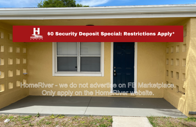 Leesburg Condo: 221 Mike St