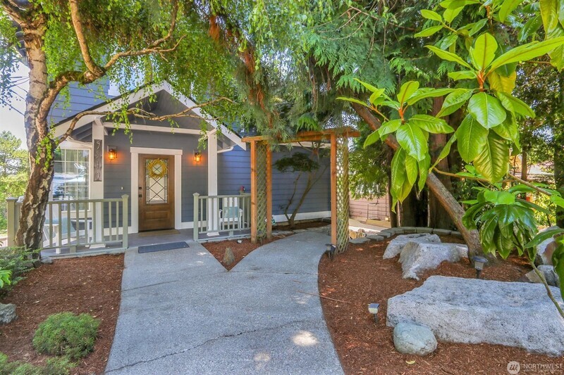 Seattle House: 9510 9th Ave NW