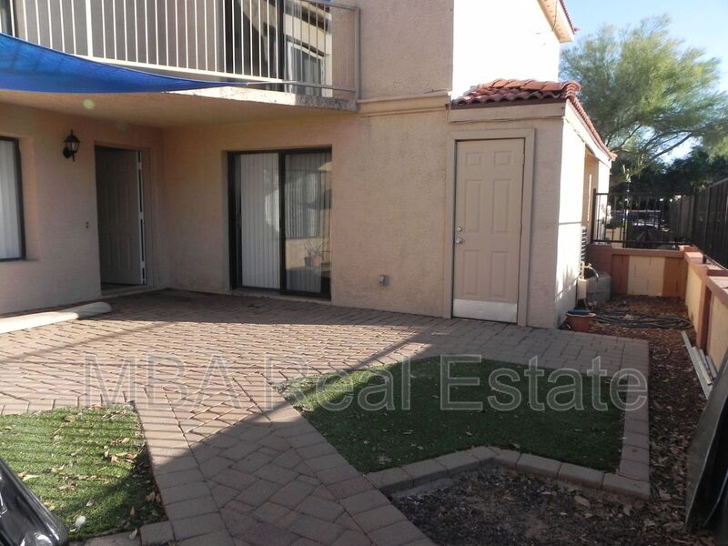 Phoenix Condo: 15650 N 19th Ave