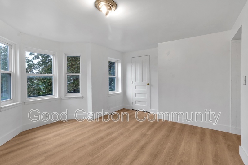 Buffalo Condo: 337 Prospect Ave