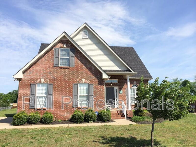 Murfreesboro House: 548 Faxon Ct