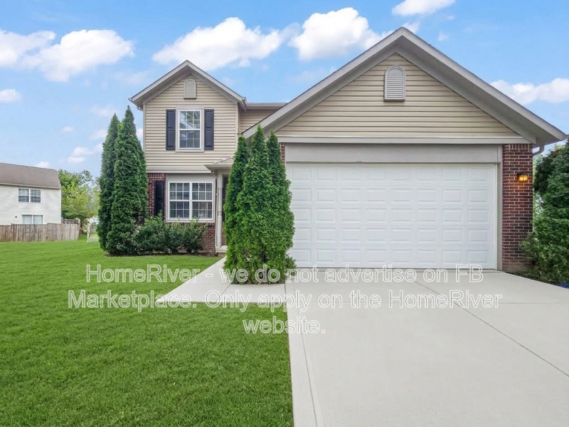 Indianapolis House: 11535 Planewood Ct