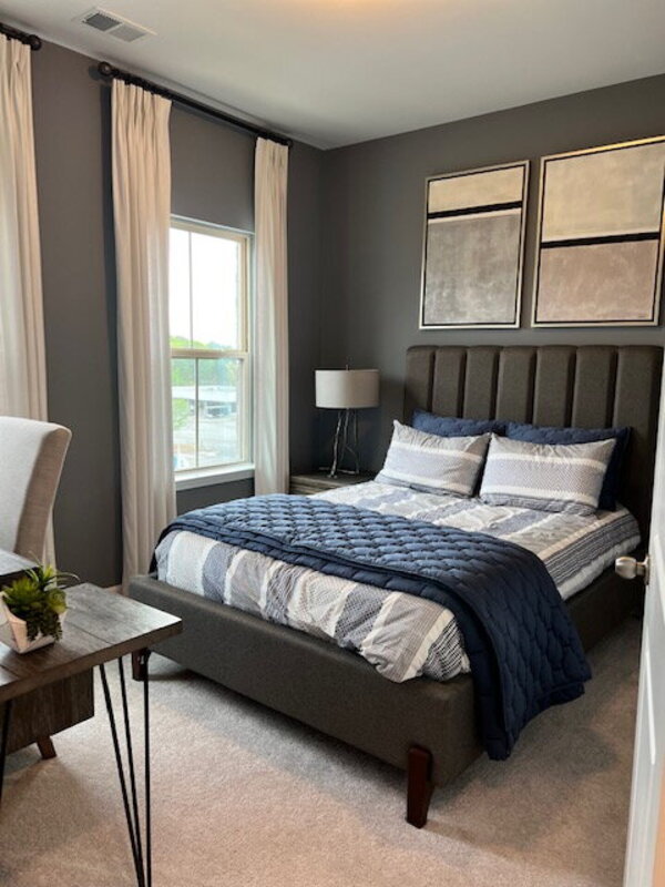 Woodstock Townhome: 209 Commons Avenue