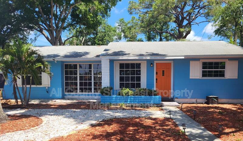 Gulfport House: 5613 23rd Ave S