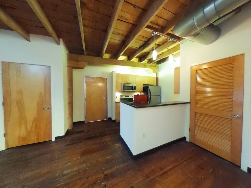 Richmond Apartment: 1318 W. Broad St