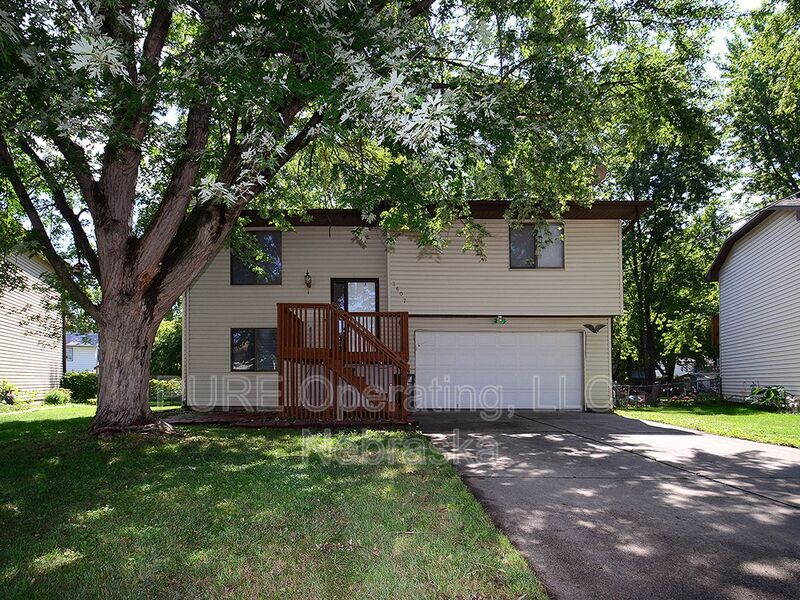 Council Bluffs House: 3607 Katie Dr