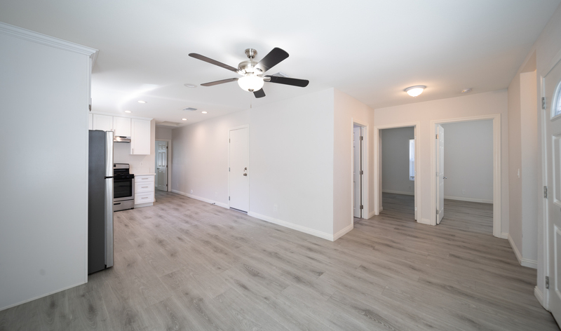 Riverside House: 120 E Shady Grove Drive