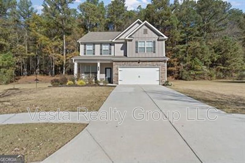 Griffin House: 121 Lexington Place Drive