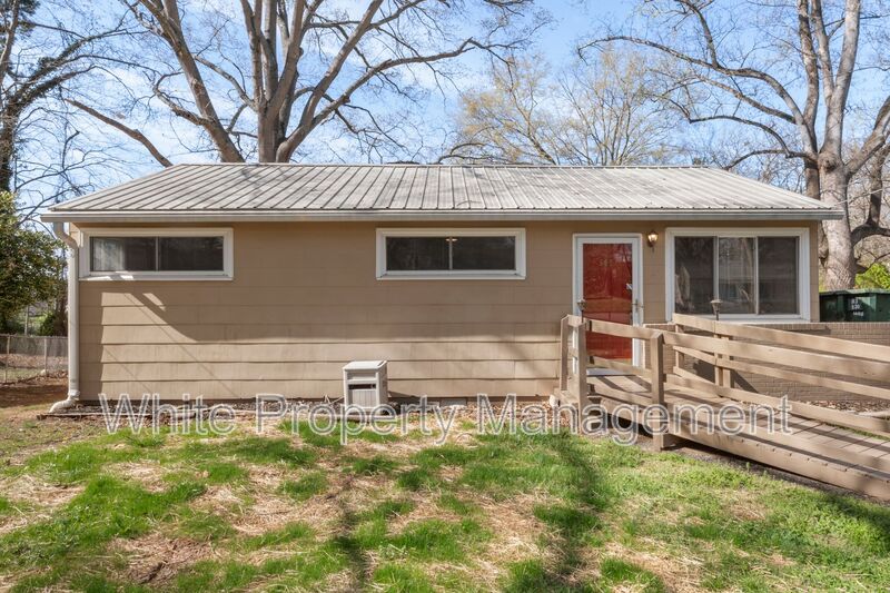 Gastonia House: 505 Butler Court