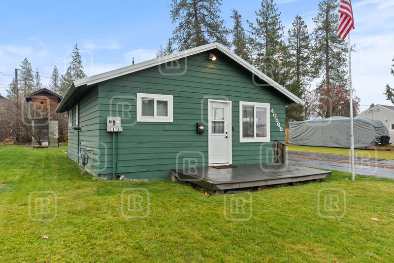 Loon Lake House: 40569 Westline Road