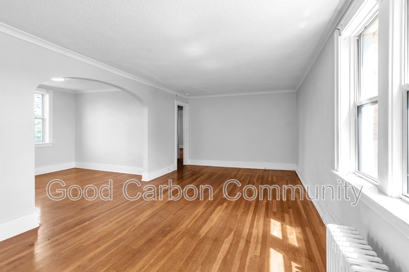 Buffalo Condo: 2106 Delaware Ave