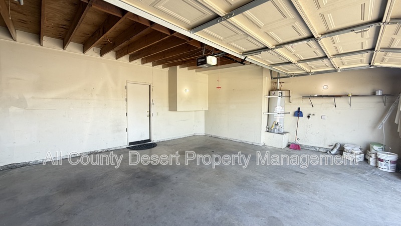 Main Rental Photo 19