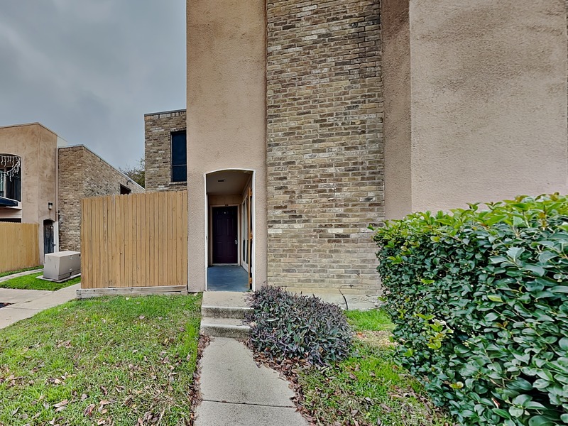 Fort Worth Condo: 5618 Boca Raton Blvd