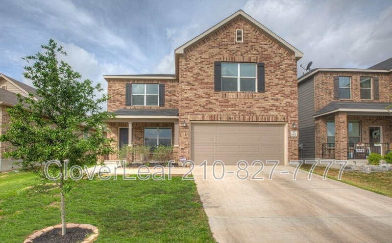 New Braunfels House: 667 Anthem Ln