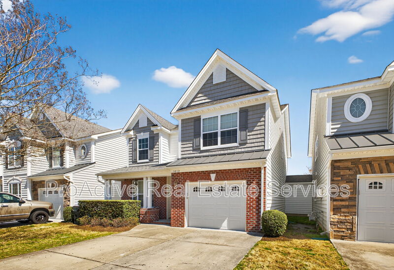 3012 Silver Charm Circle 