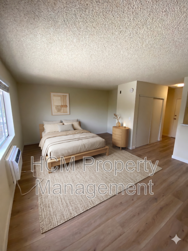 Tujunga House: 10231 Pinewood Ave Unit