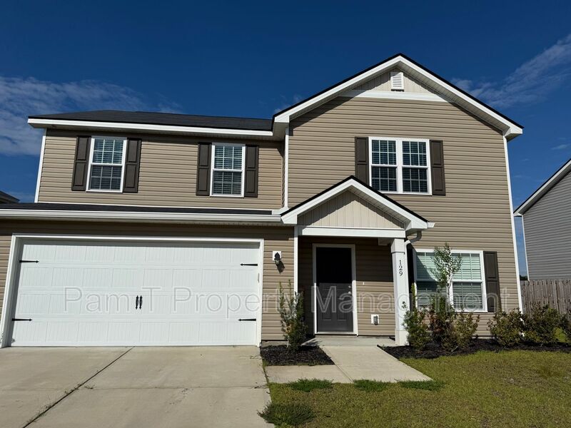 Savannah House: 129 Whitehaven Rd