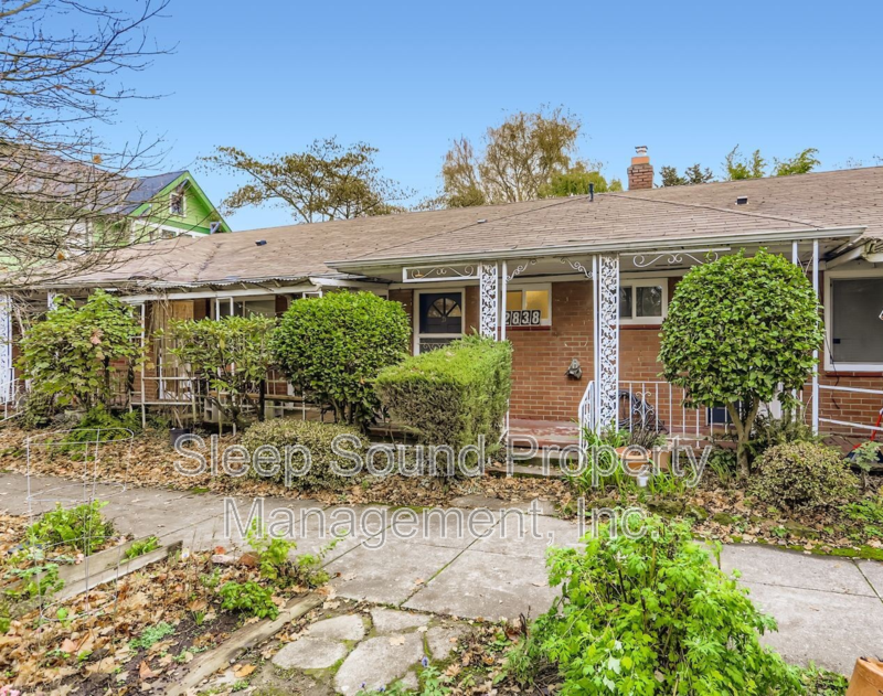 Portland Condo: 2838 SE 35th Place