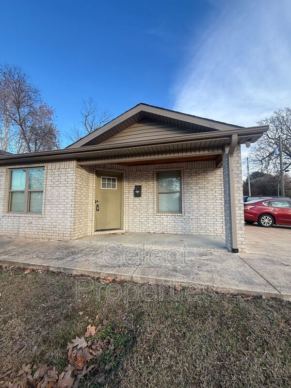 Jonesboro Condo: 650 W Monroe