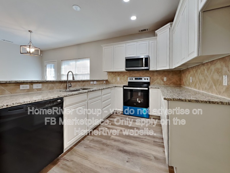 Little Elm Condo: 144 Castleridge Dr