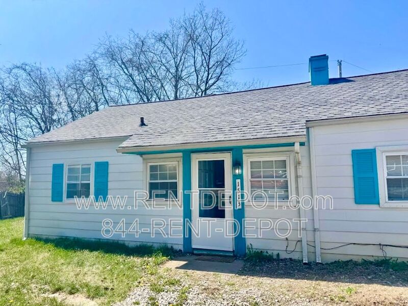 Evansville House: 1513 SE Riverside Dr.