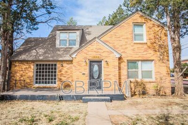 Lubbock House: 1602 Avenue X
