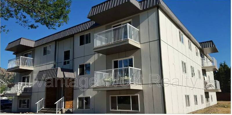 Kelowna Condo: 303-235 Husch Rd