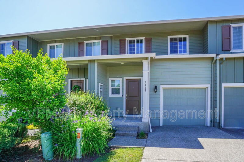 Vancouver Townhome: 2116 NE 115th Ct