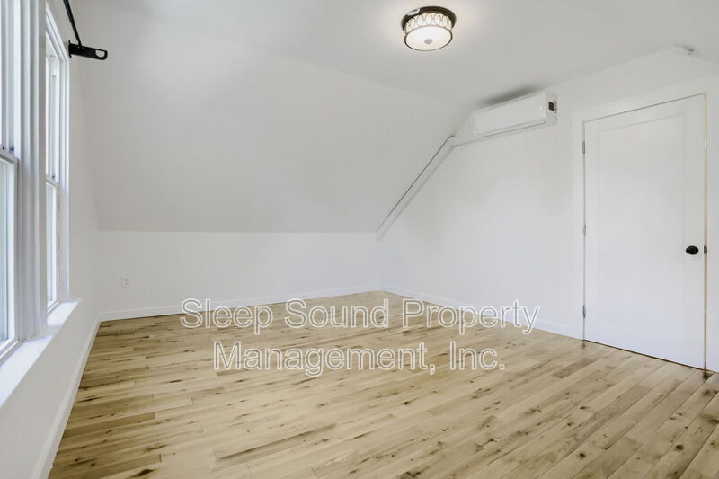 Portland House: 4123 NE 6th Ave