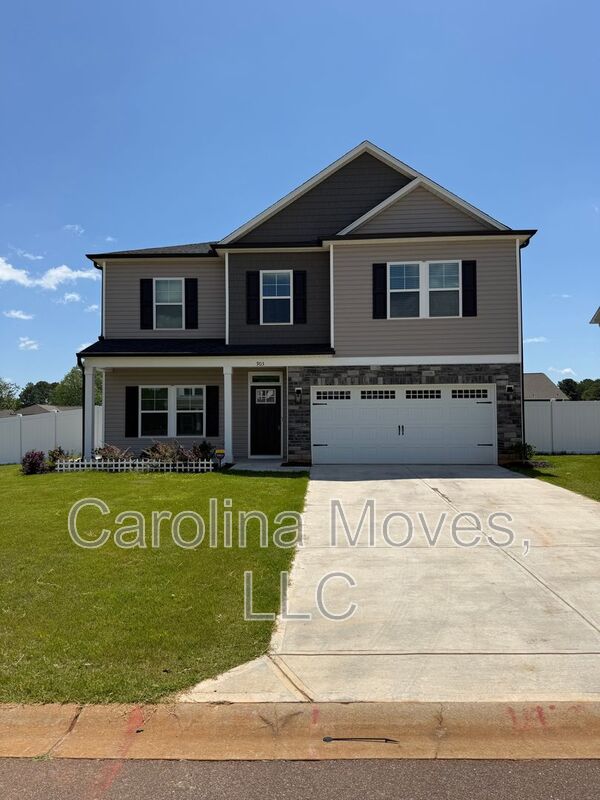 Wellford House: 903 Gibbons St.