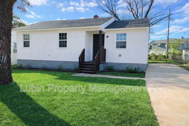 Memphis House: 3567 Daggett Rd