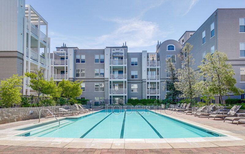 Request a Viewing for 3901 Lick Mill Blvd, 165 Tenant Turner