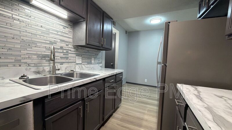 Lincoln House: 4520 Calvert Street