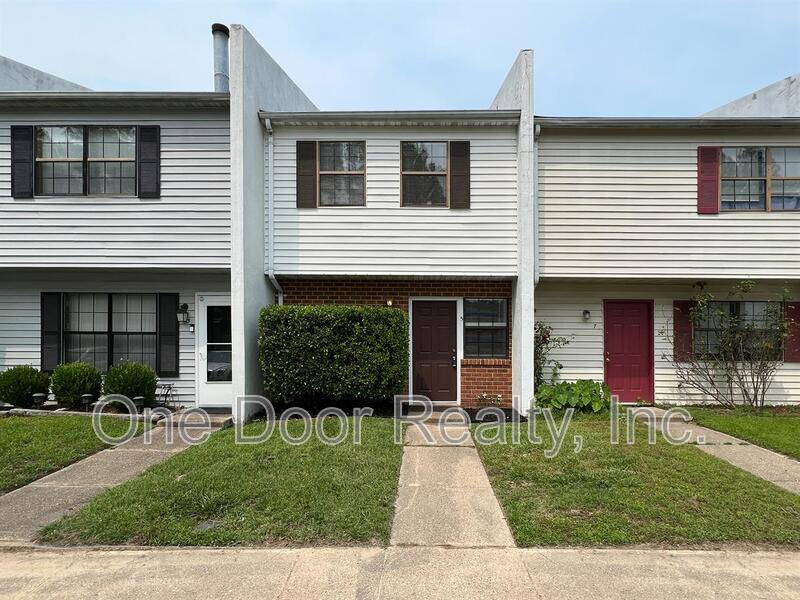 Williamsburg House: 5 Harpoon Court