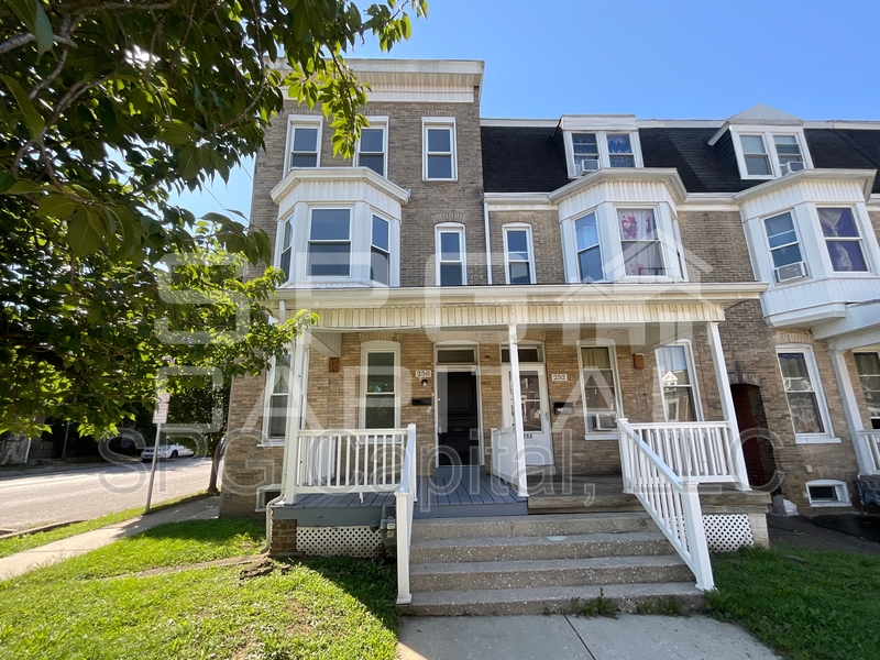 York House: 250 W Jackson St