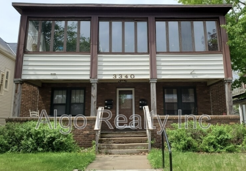 Minneapolis Condo: 3340 Stevens Ave - 4