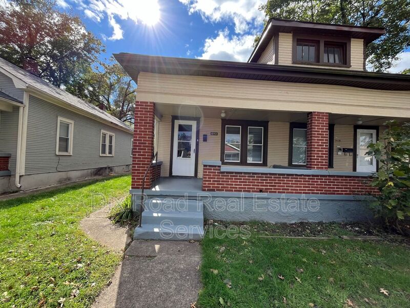Middletown House: 1618 - 1620 Taylor Avenue