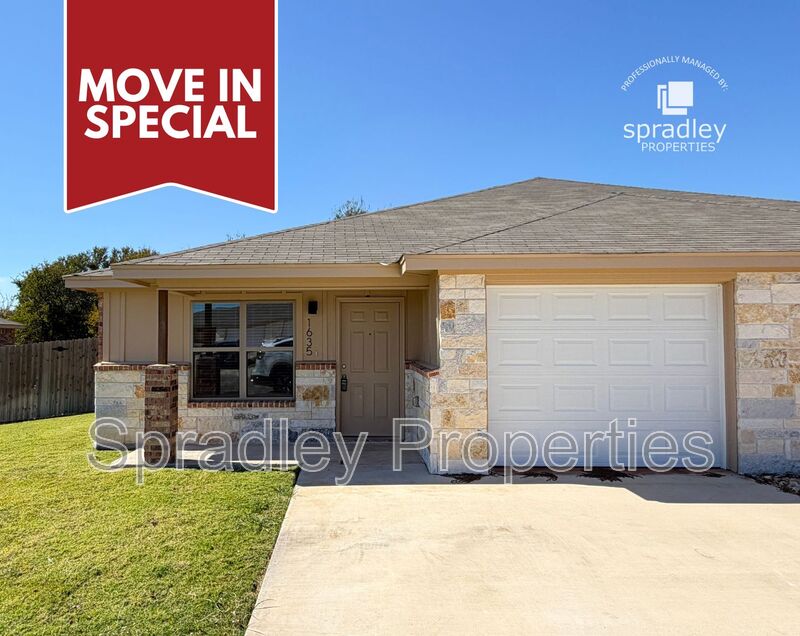 Little River-Academy Townhome: 1635 Sabine Rd