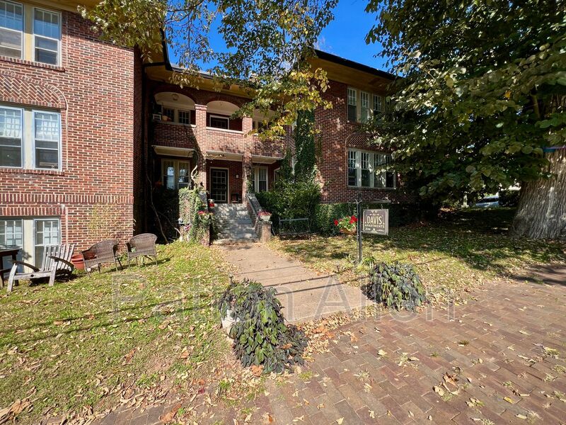 Asheville Condo: 28 Broad St