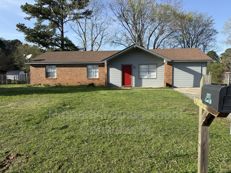 Athens House: 22173 Ewell Street