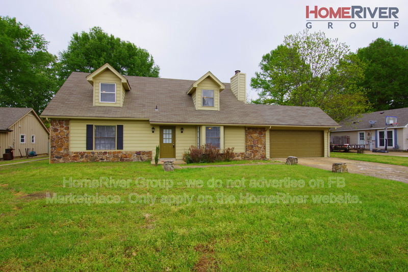 Bartlett House: 5598 Elmore Rd