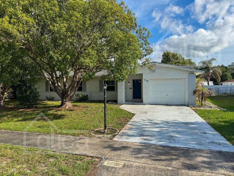 Spring Hill House: 7176 Lockwood St